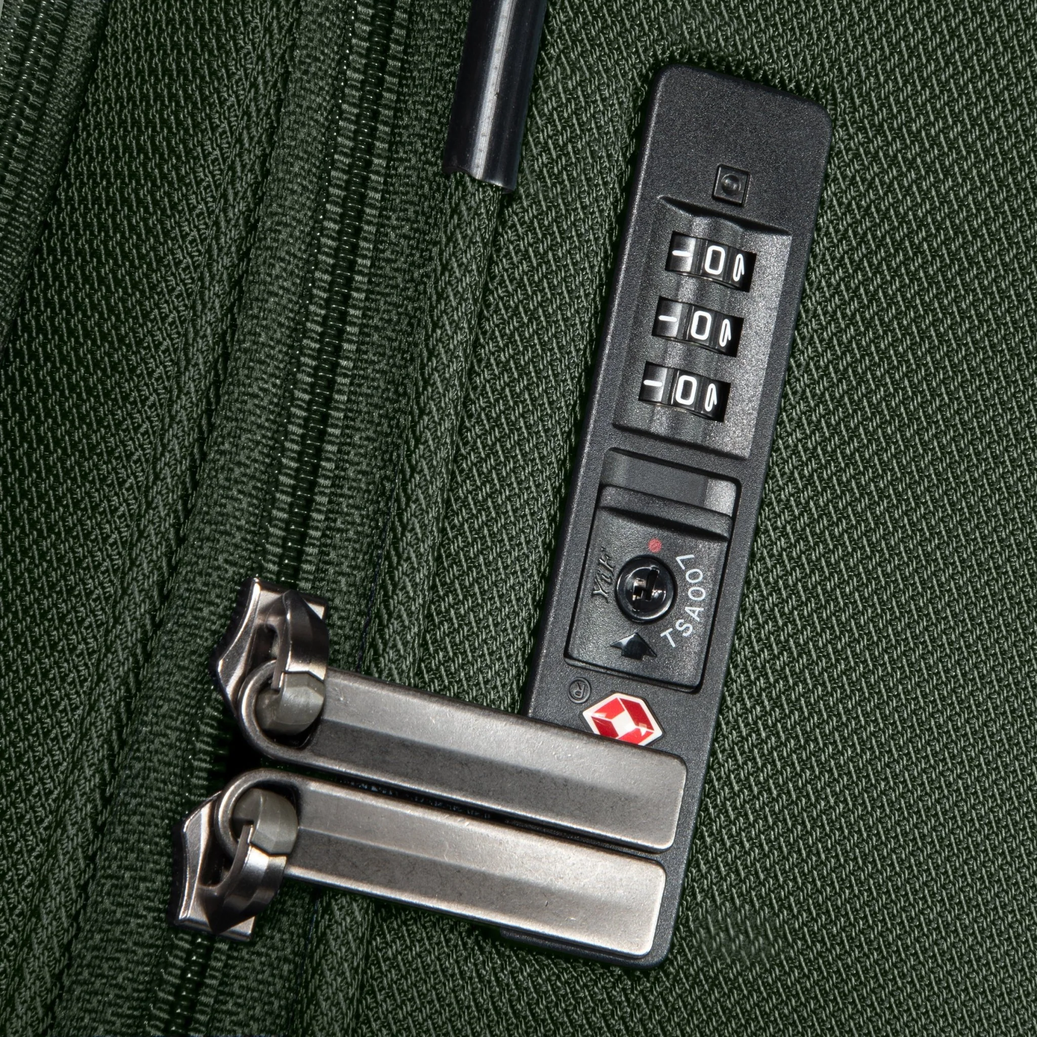 Avalon Softside Medium Check-In Expandable Spinner (Member Exclusive) - Image 42
