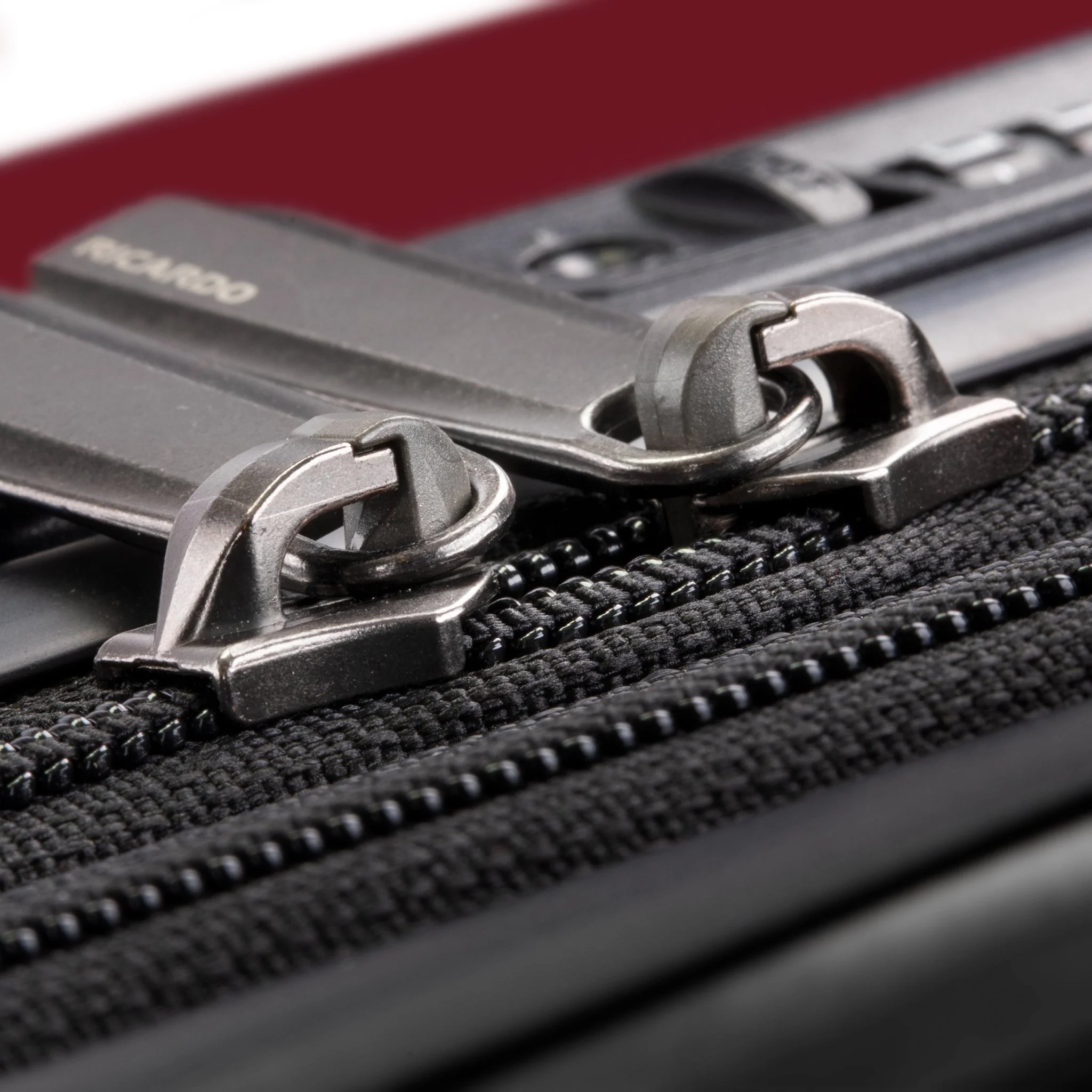 Brentwood Hardside Large Check-In Expandable Spinner - Image 41