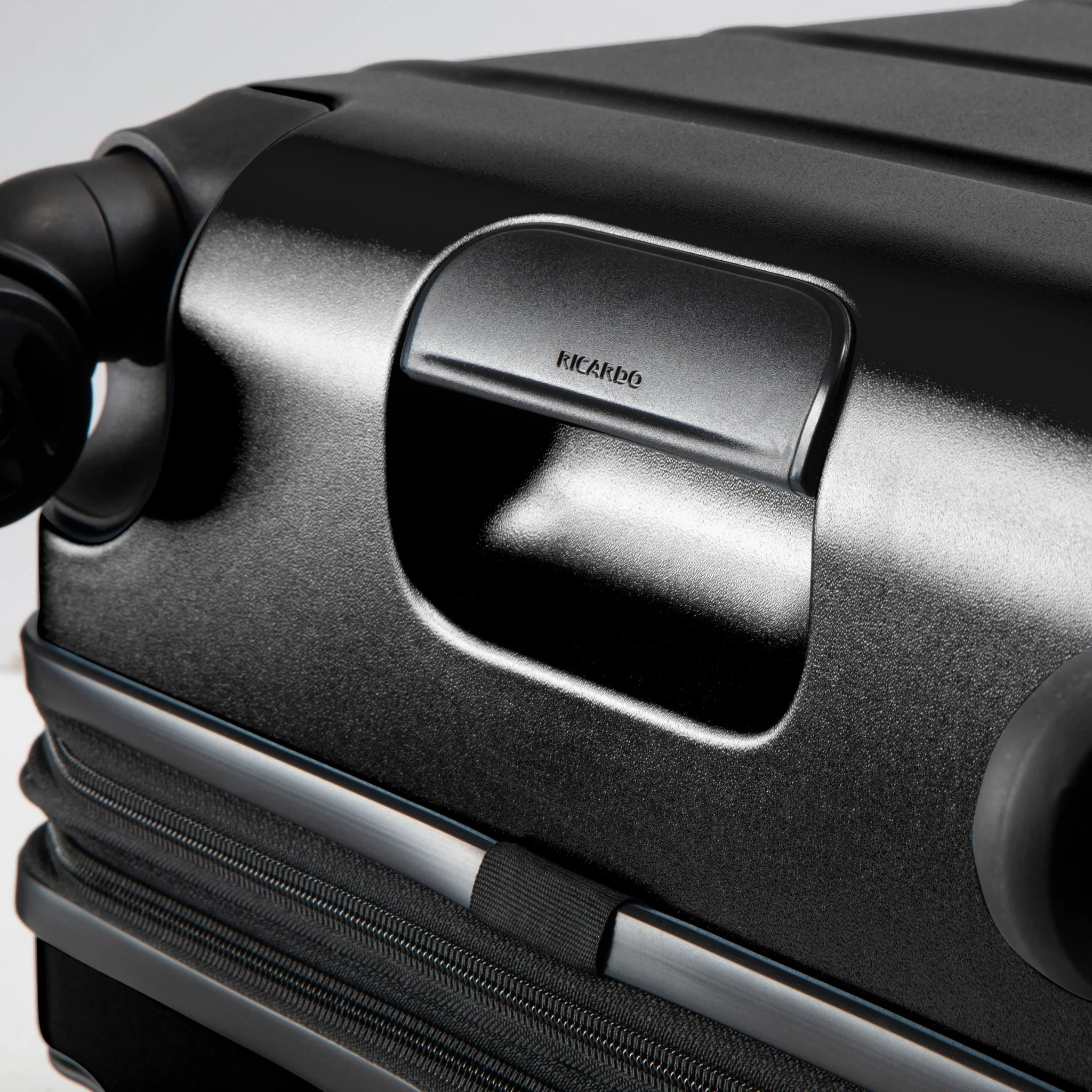 Cambria Hardside Medium Check-In Expandable Spinner - Image 23