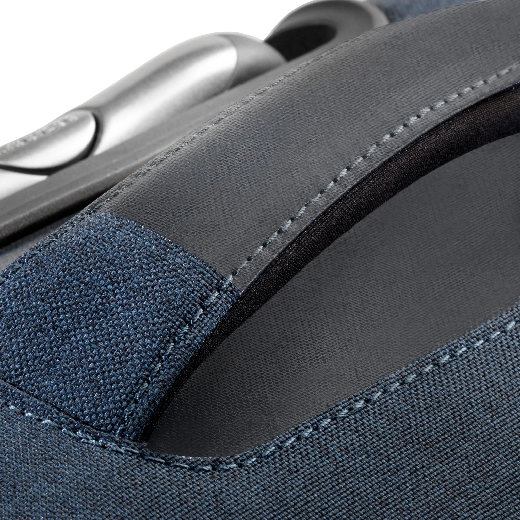 Malibu Bay 3.0 Softside Carry-On Expandable Spinner - Image 12