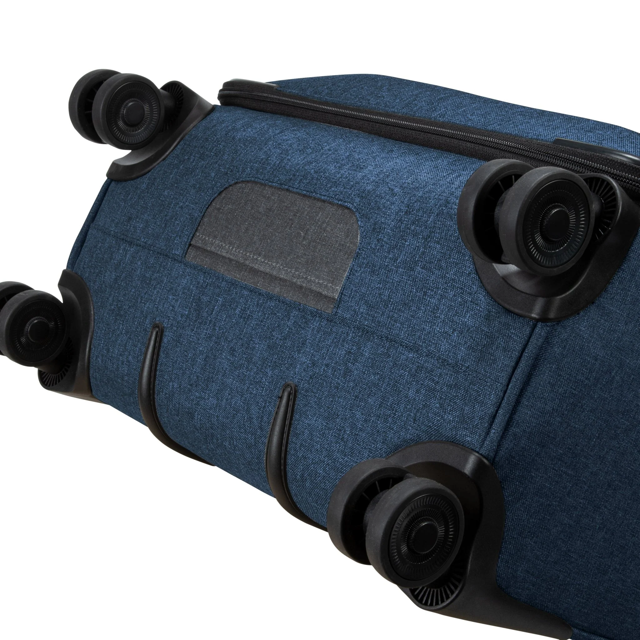 Malibu Bay 3.0 Softside Medium Check-In Expandable Spinner - Image 22