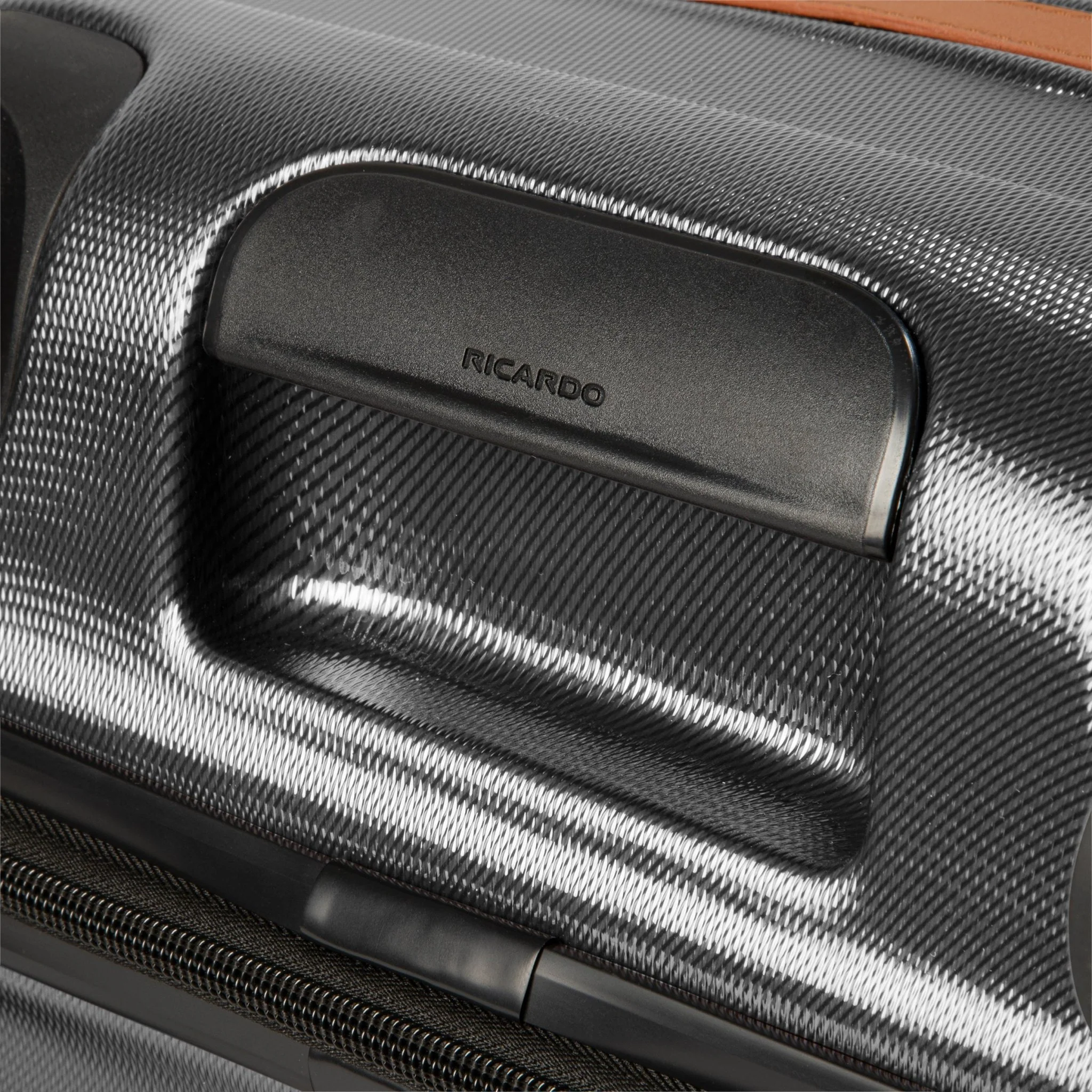 Montecito International Hardside Carry-On Spinner - Image 3