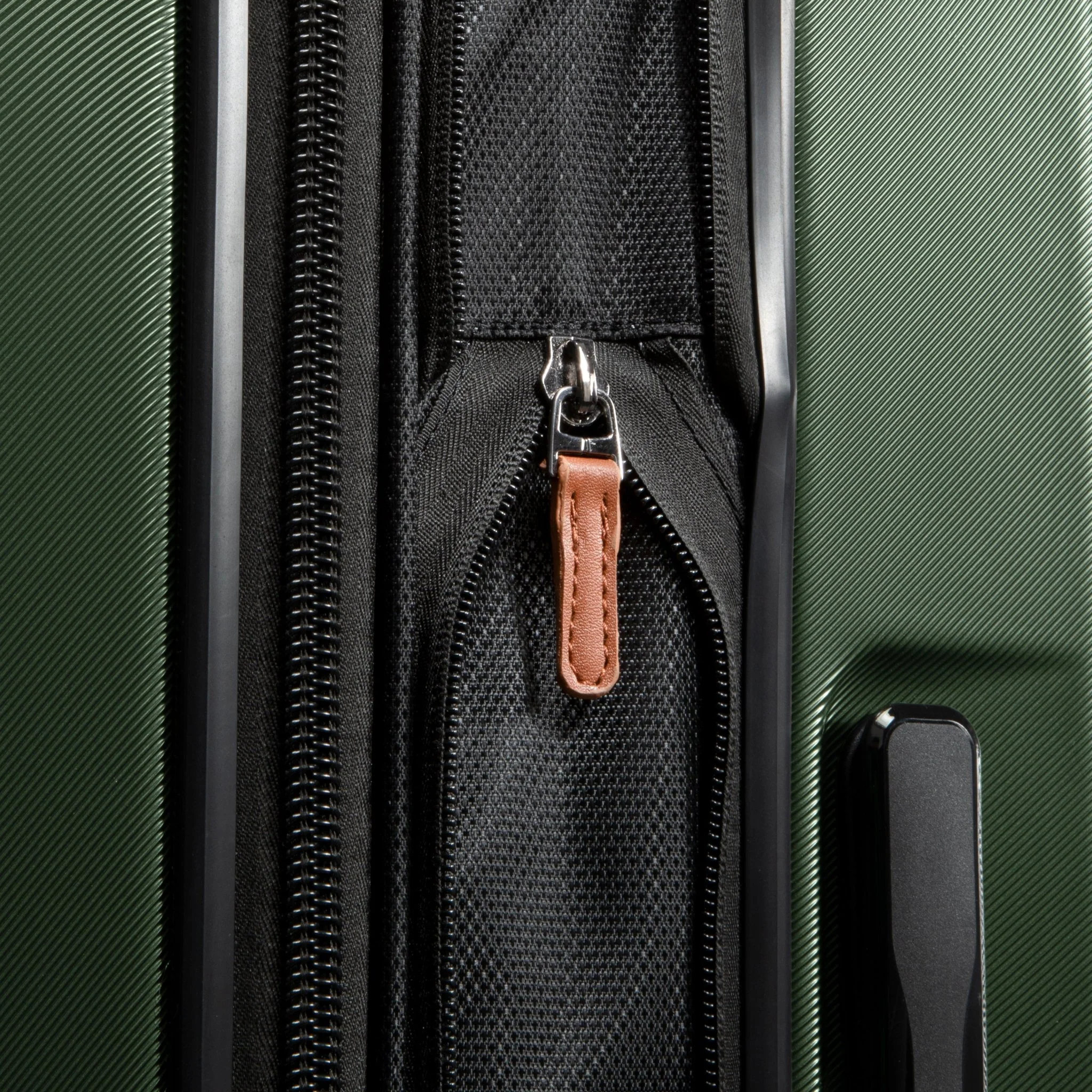 Montecito 2.0 Hardside Carry-On Expandable Spinner - Image 29