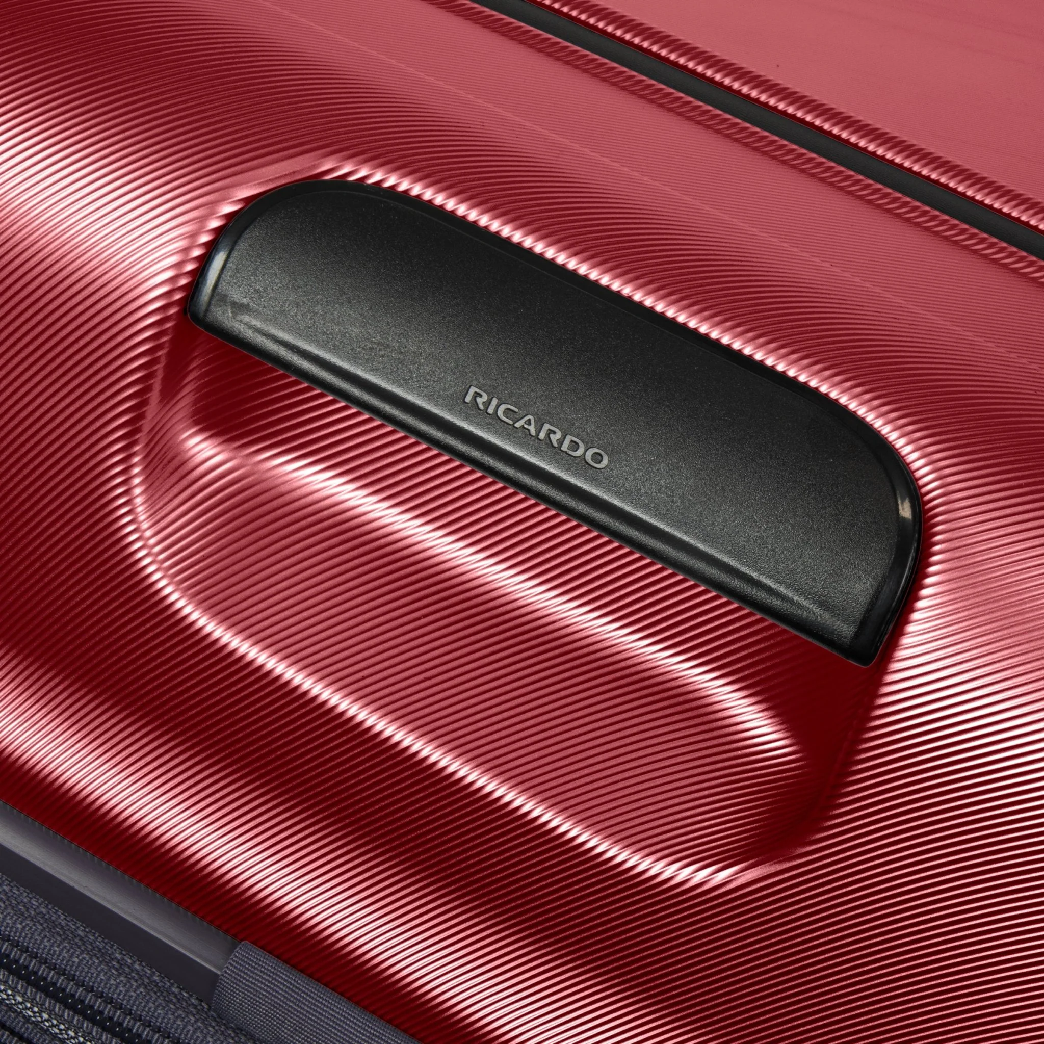 Rodeo Drive 2.0 Hardside 2-Piece Set (21" Carry-on & 29" Large Checked) - Image 10
